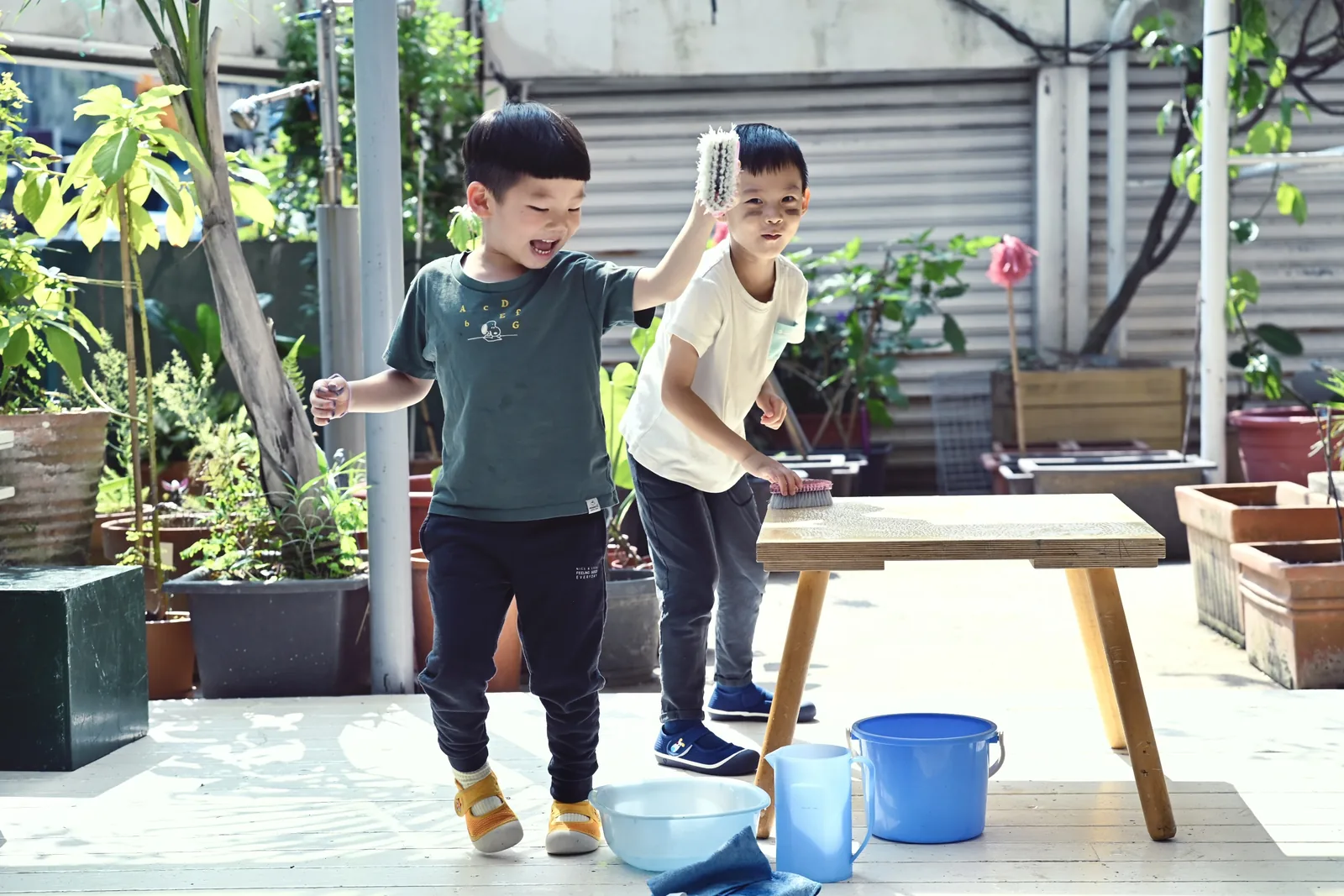 孩子戶外活動的日常